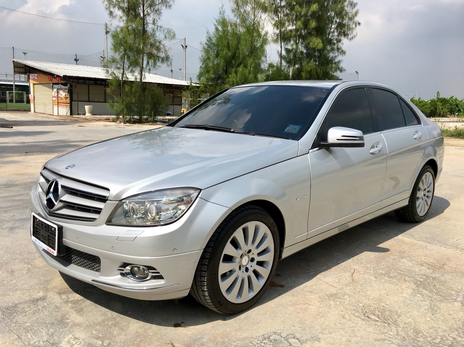 รหัสBT312  ปี2011 รุ่น คศ. 2009 Benz C230 Avantgarde v6 2.5 litre รุ่น Top สุด จอ command 7 