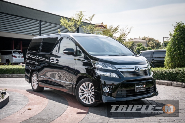 รหัสTM527 TOYOTA VELLFIRE โฉมปี (ปี08-15) 2.4 [ZG] ปี 2014 รายละเอียดข้อมูลติดต่อ  ⭐ NEW ARRIVAL ⭐ TOYOTA VELLFIRE 2.4 / เบนซิน / AT / ปี 2014 / ไมล์ 60,000 กม.  ราคา 2,189,000 บาท  ปี 2014  รูปที่ 1