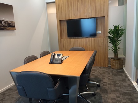 Regus สำนักงานพร้อมใช้ รวมน้ำไฟแอร์ แม่บ้าน ติดกับห้าแยกลาดพร้าว และย่านธุรกิตต่างๆ เช่น ธนาคารทหารไทย การบินไทย บางกอกแอร์เวย์ เริ่มต้น 7,000 บาทต่อเดือน รูปที่ 1