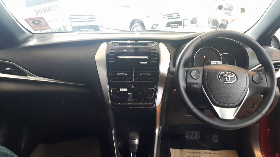 โตโยต้า ยาริส 1.2G A/T ราคา 619,000 บาท รูปที่ 2