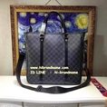 กระเป๋า Louis Vuitton Damier Graphite Tadao Men Bag  (เกรด Hi-end) รุ่นขายดี หนังแท้ทั้งใบ ลายตารางสีเทาดำ