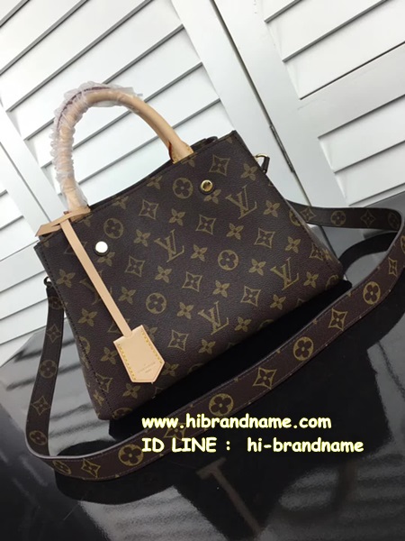 กระเป๋า Louis Vuitton Monogram Canvas Montaigne BB Bag หนังแท้ (เกรด Hi-end) สายสะพาย Canvas หนังแท้ รูปที่ 1