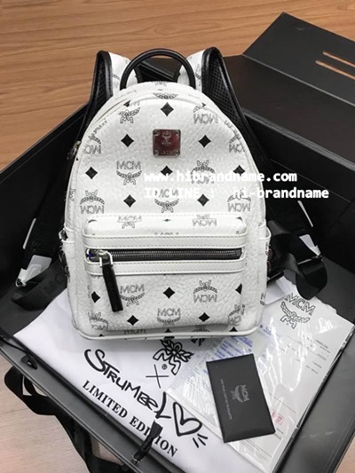 New MCM Backpack Bag  (เกรด Top Hi-End) สีขาว งานถือสลับกับของแท้ได้เลยค่ะ  รูปที่ 1