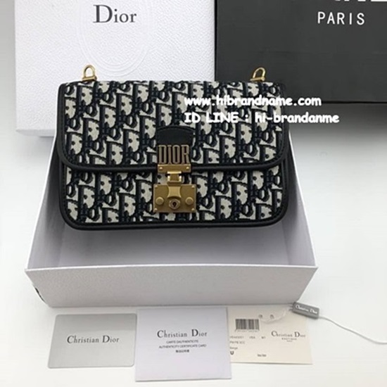 New Dior Flap Bag (เกรด Hi-end) 24cm หนังแท้ สีดำ รุ่นใหม่ชน Shop สวยมากค่ะ รูปที่ 1