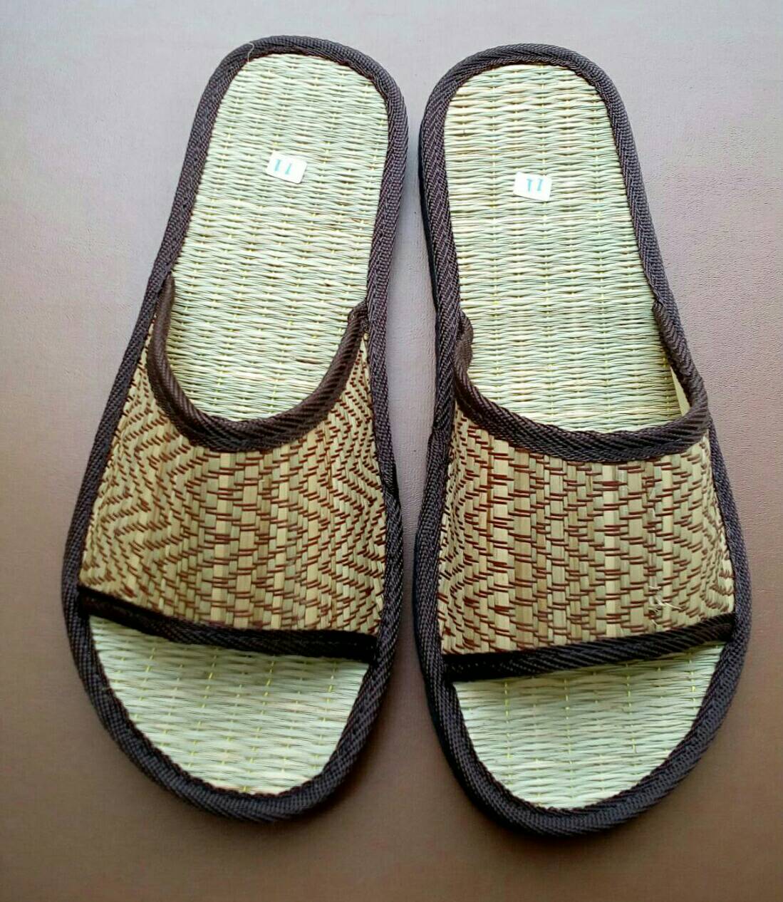 รองเท้าสาน,รองเท้าแตะสาน,รองเท้าสปา,รองเท้านวด,รองเท้าชายหาด,Beach Sandals,Garden Sandals, sandals, weave shoes,  รองเท้าเสื่อกก รองเท้าสาน รองเท้าแตะ รองเท้าใส่ในบ้าน รองเท้าเส้นใยพืช ผลิตจากเส้นใยธรรมชาติ. รูปที่ 3
