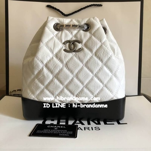 พร้อมส่ง Chanel Gabrielle Backpack Black and White  (เกรด Hi-end) หนังแท้ แบบสะพายรุ่นใหม่ รูปที่ 1