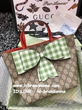 New Gucci Shopping Bag รุ่นโบว์มาใหม่มากก สีเขียว (เกรด Hi-end) หนังแท้ งานสวยมากค่ะ  