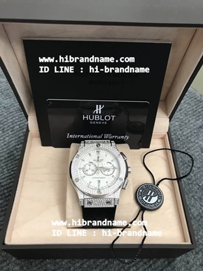 นาฬิกาข้อมือ HUBLOT ขนาด King Size 45 mm. (เกรด Hi-end) หน้าปัดสีขาว ล้อมเพชรสวยมากค่ะ มีวันที่แสดงบนหน้าปัด รูปที่ 1