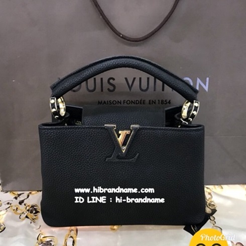 กระเป๋า Louis Vuitton Capucines สีดำ ขนาด 10 นิ้ว  (เกรด Hi-End) หนังแท้ทั้งใบ อะไหล่ทอง สวยมากค่ะ รูปที่ 1