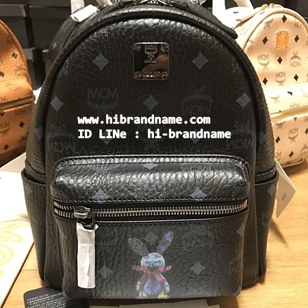 กระเป๋า MCM Backpack Bag 9 นิ้ว สีดำ (เกรด Top Hi-end) ข้างในเป็นหนัง หนังแท้ทั้งใบ สกรีนกระต่าย รูปที่ 1