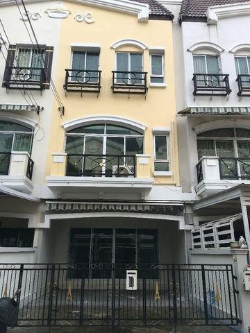 HR 1300  ให้เช่าทาวน์โฮม 3 ชั้น บ้านกลางเมืองบ้านกลางเมืองเดอะปารีส พระราม 9 รามคำแหง กรุงเทพกรีฑา7  รูปที่ 1