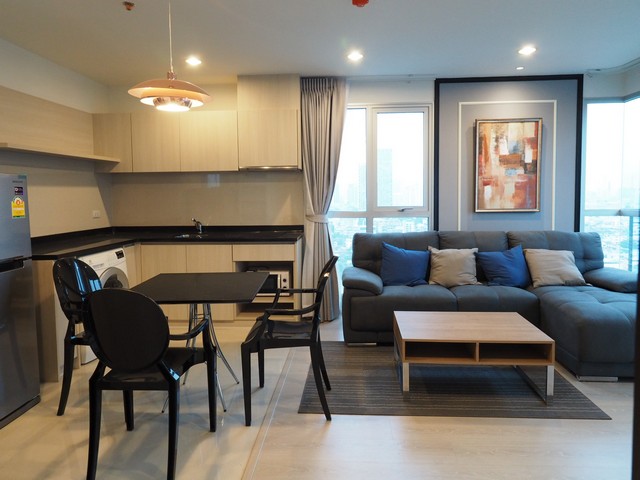 Condominium For Rent ให้เช่า Rhythm Narathiwas Satorn Fully-Furnished ห้องสวย AO1014 รูปที่ 1