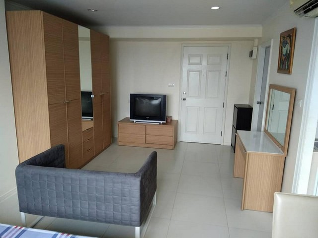Condo For Rent Lumpini Ville Sukhumvit 77 Tower2 / 16th Floor Studio Type 30Sq.m. Full Furnished and Appliance. รูปที่ 1