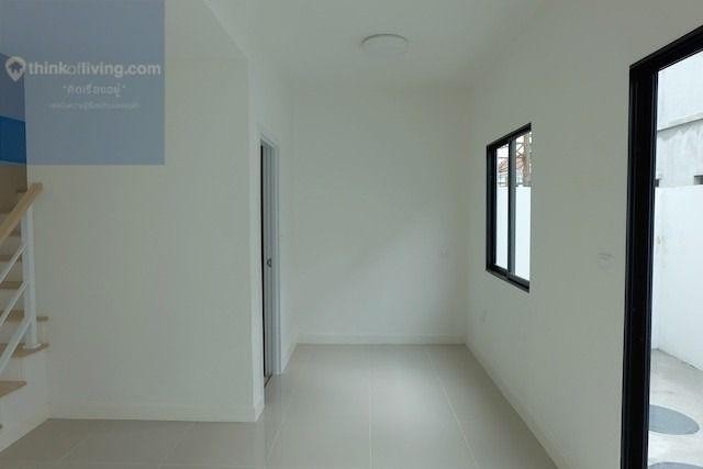 HR 1394  ให้เช่าทาวน์โฮม 2 ชั้น บ้านใหม่หลังมุม The Connect อ่อนนุช วงแหวน  รูปที่ 1