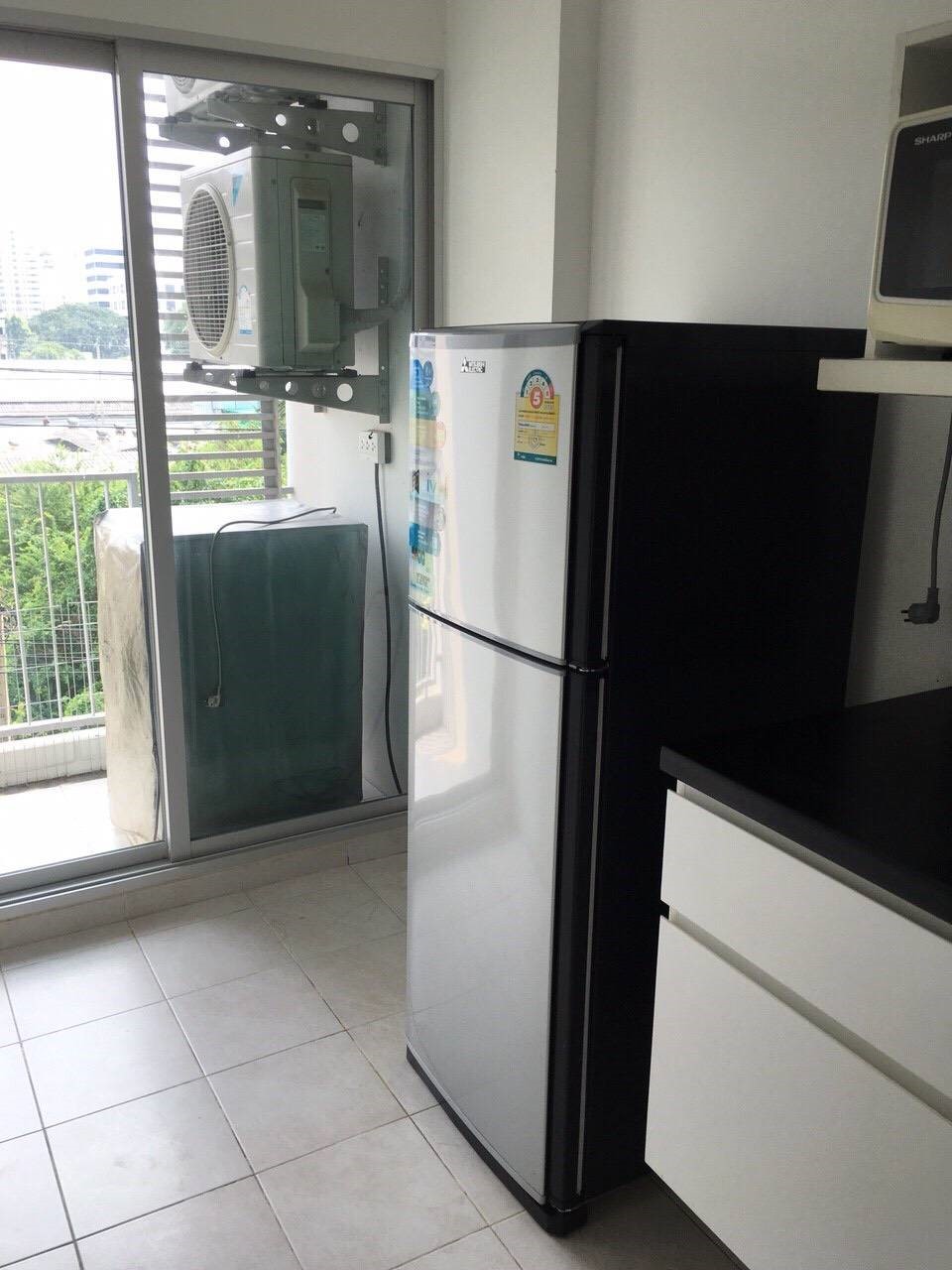 Room for rent Casa Condo Sukhumvit97 11000THB 150m from BTS Bangchak ref-dha180807 รูปที่ 1