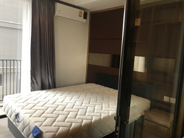 1 bedroom for rent at Maestro 02 Ruamrudee nearby BTS Ploenchit  รูปที่ 1