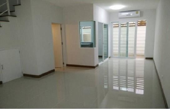 HR00598:Townhouse For Rent The Trust Townhome เกษตร นวมินทร์ – นวลจันทร์ 26,000THB/Month รูปที่ 1