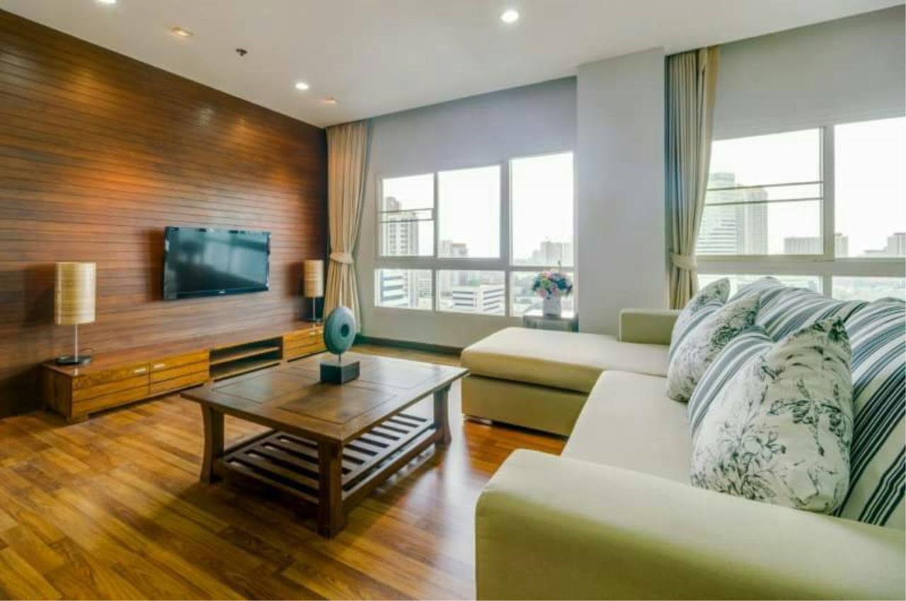 Condo For Rent  Sindhorn Tonson BTS Chidlom 1 Bed 87 Sq.m  รูปที่ 1