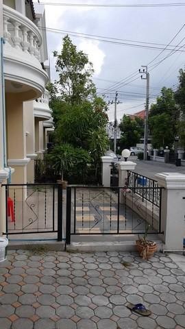 HR 1492   ให้เช่าทาวน์เฮ้าส์ 2ชั้น โครงการนิรันทร์10 ลาดกระบัง54  รูปที่ 1