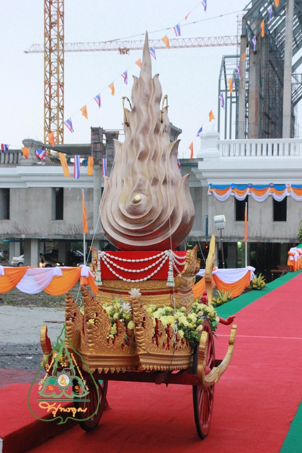 พระพุทธรัตนมงคล (วัดศรีรัตนธรรมาราม) โดย โรงหล่อ ๕๔ พุทธคุณ บริษัท พุทธคุณ ประติมากรรม จำกัด รูปที่ 5