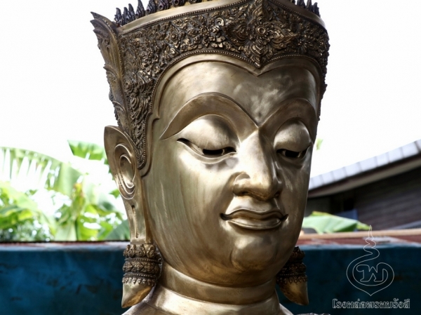 พระพุทธมหาจักรพรรดิ โดย โรงหล่อพรหมรังสี บริษัท พุทธ พรหมรังสี จำกัด รูปที่ 4