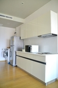 Urgent for rent Noble Revent next to BTS Phayathai 1 bedroom-49 sq. m.-15th plus floor