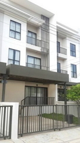 (เช่า) FOR RENT VILLA ALBERO RAMA 9-SRINAKARIN / 3 beds 3 baths / 30 Sqw.**32,000 Fully Furnished.