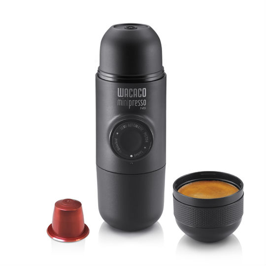 Free delivery!! เครื่องชงกาแฟแบบพกพา WACACO Minipresso NS รูปที่ 1