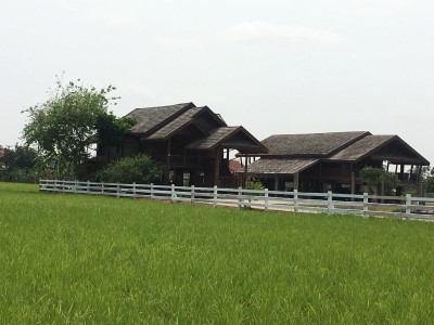 ขายบ้านทรงไทยสไตล์คลาสสิค สวยๆ   จากไม้เนื้อแข็ง เมืองหนองคาย รูปที่ 1