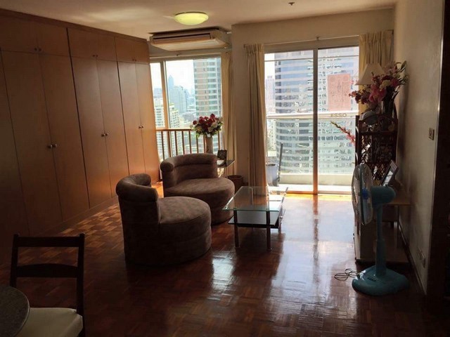 Condo for RENT	ให้เช่าคอนโด	Silom Suite	19000 บาท	1 นอน	54 ตรม รูปที่ 1