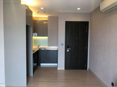 Condo for Sale The Signature by Urbano  closed BTS Saphhan Khwai Station รูปที่ 1