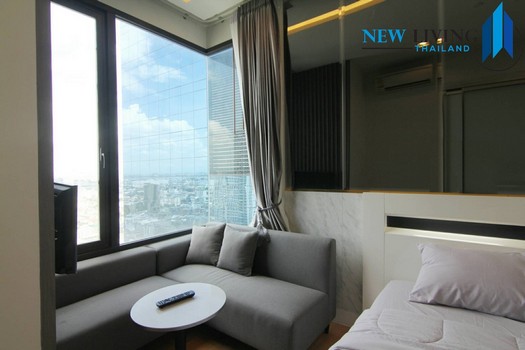 Condo For Sell Equinox next to BTS Mochit 1 bedroom,  38 sqm, 25th ++ floor, East รูปที่ 1