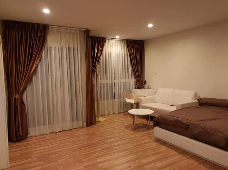 ให้เช่า วี คอนโด เอกมัย-รามอินทรา WE CONDO Ekkamai-Ramindra รูปที่ 1