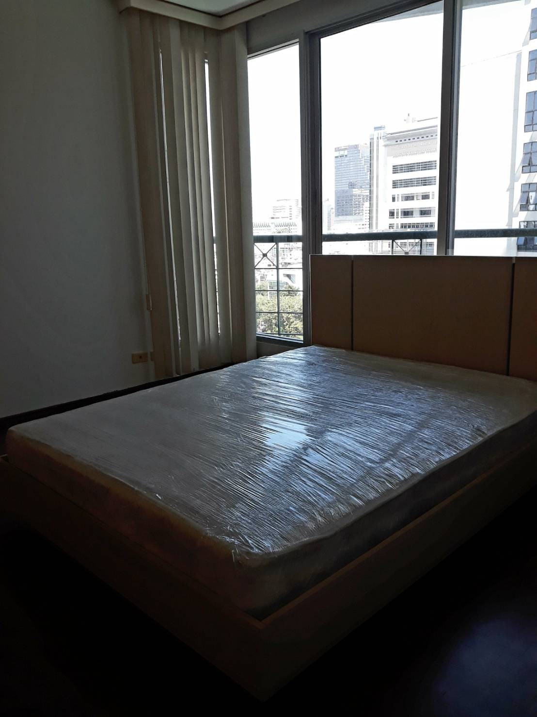 Condo for RENT	ให้เช่าคอนโด	สาทร เฮ้าส์	สาทร	22000 บาท	2	นอน	75.66 ตรม	ใกล้ รฟฟ รูปที่ 1