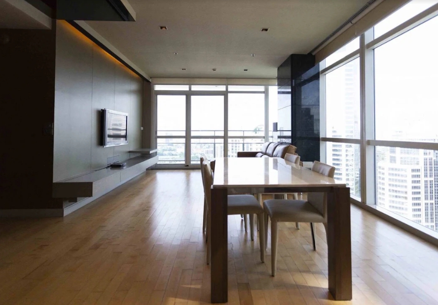 Athenee Residence for Rent - 2 bed / 2 bath / 135 sqm / price - 110000THB รูปที่ 1