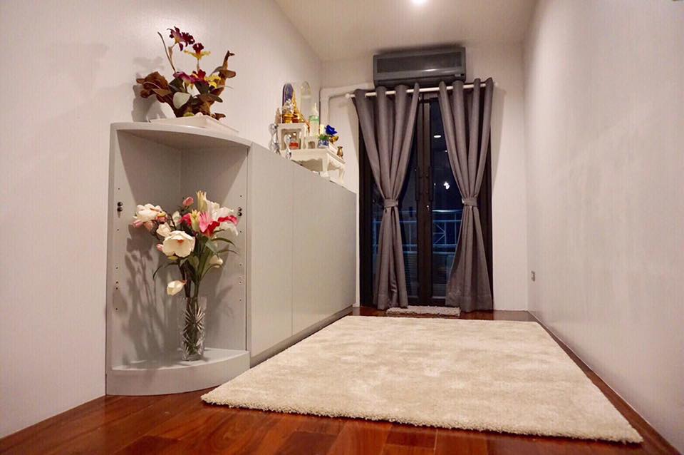  For rent or sale  Silom Terrace 149 Sqm.  /  ให้เช่า หรือ ขาย สีบม เทอเรส รูปที่ 1