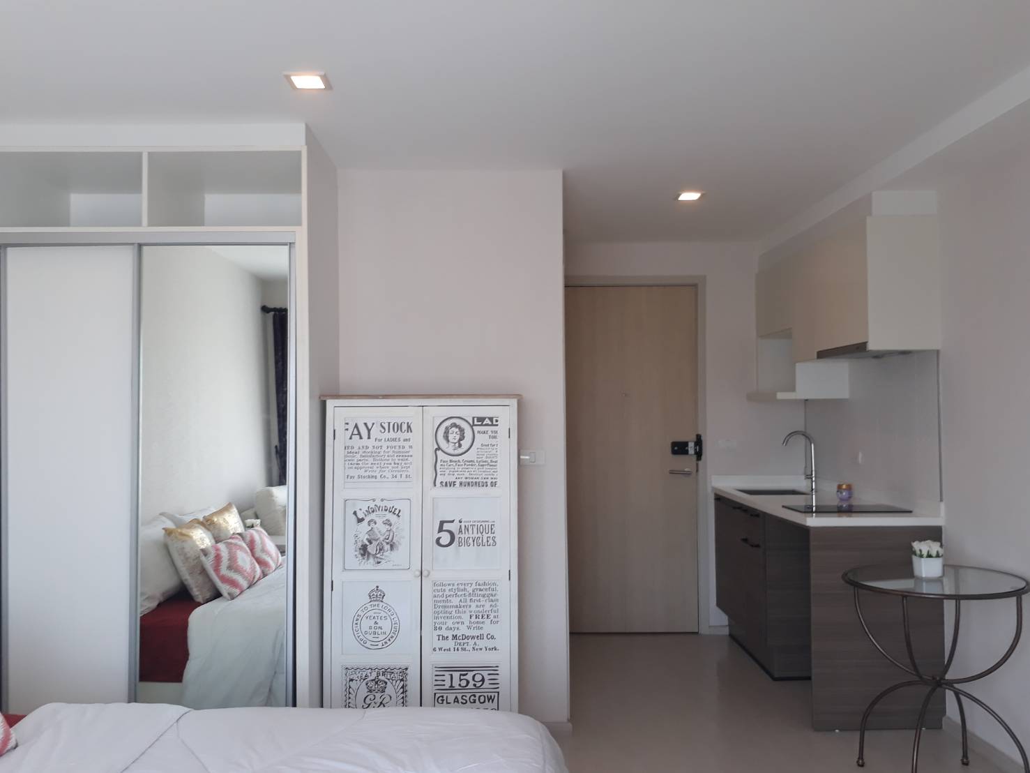 ขาย Condolette Pixel Sathorn 22.25sqm (Studio) Tower B Floor 8 รูปที่ 1