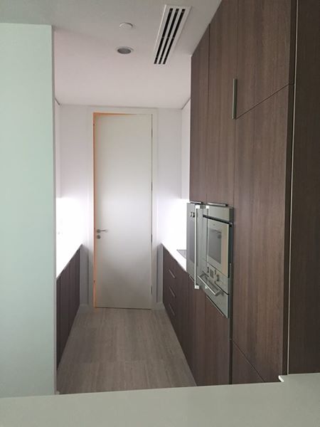 For Rent 185 RAJADAMRI 2br/2ba  110000  Bath BTS Ratchadamri รูปที่ 1