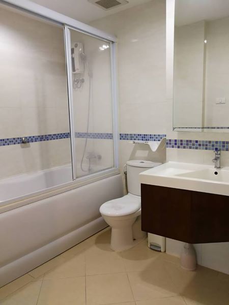 ให้เช่า  ไลฟ์ แอท รัชดา-สุทธิสาร  2 ห้องนอน 1 ห้องน้ำ ราคา 25000 บาท MRT สุทธิสาร  รูปที่ 1