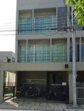 HR 2074 ให้เช่าและขายทาวน์โฮม 3 ชั้น โนเบิลคิวบ์ พัฒนาการ  ทำเลดี 