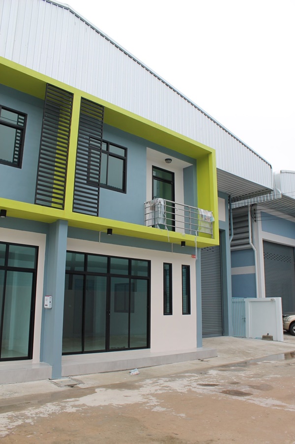 ให้เช่าโรงงานและสำนักงาน Mini Factory ก่อสร้างพร้อมตกแต่งเรียบร้อย สามารถเข้าอยู่ได้ทันที ขนาด 400 ตรม. ย่าน ถ.เอกชัย-บางบอน ซ.สนามกอล์ฟเอกชัย รูปที่ 5