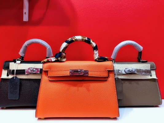 Siam Leather จำหน่าย กระเป๋าแฟชั่น รองเท้าแฟชั่น  เข็มขัดแฟชั่นหนังแท้ รูปที่ 5