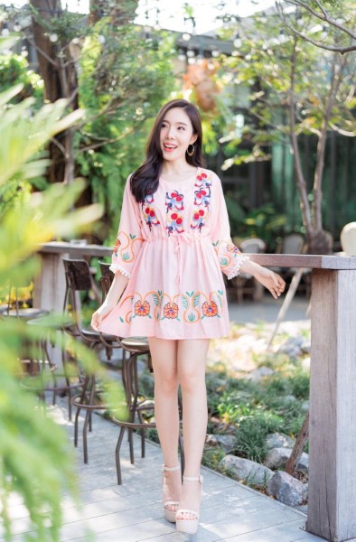 ขายส่ง เสื้อผ้าแฟชั่น เสื้อเรย่อน ชุดเดรส เสื้อกล้าม สายเดี่ยว จั๊มสูท ชุดเซท  กางเกงยีนส์  รูปที่ 4