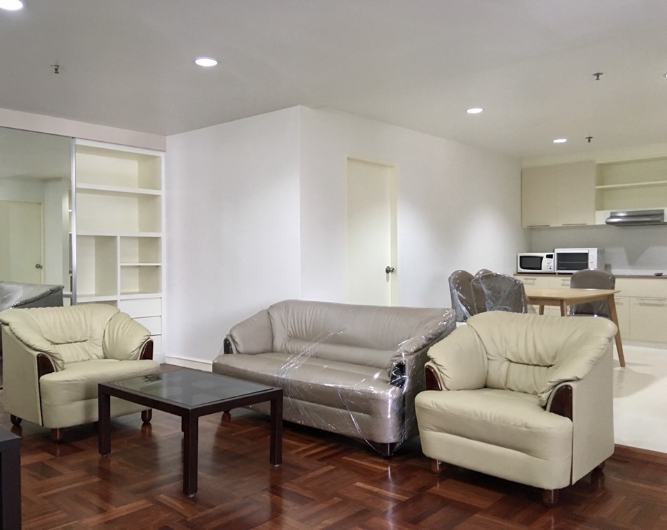 For rent and sale : BAAN SUANPETCH (FULLY FURNISHED) รูปที่ 1