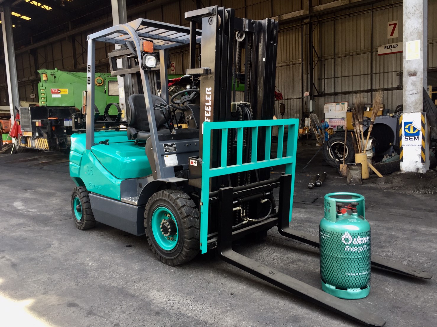 ขาย รถยก Forklift Feeler ใหม่ Diesel 2.5 Ton เครื่องยนต์  Isuzu แบรนด์ไต้หวัน ขายดีในยุโรป   ให้คุณได้มากกว่า ทุกความคุ้มค่า รูปที่ 1