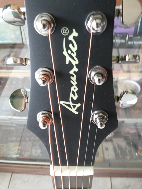 Acoustics Guitar ไม้หน้าแท้แผ่นบาง คอเล็ก เสียงพุ่ง รูปที่ 2