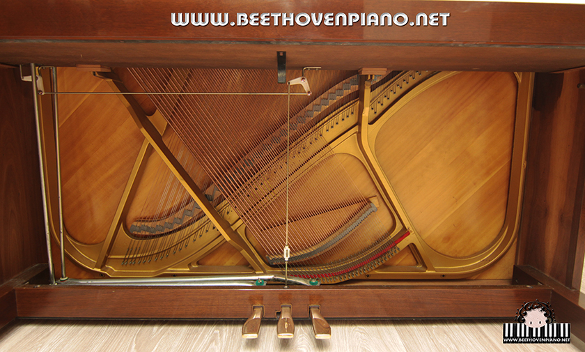 เปียโนมือสอง YAMAHA C108W รูปที่ 3