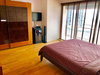 รูปย่อ **เช่าด่วน** คอนโด แบบ 2 ห้องนอน ซอย สุขุมวิท 41 **For Rent**  A Spacious 2 Bedroom Unit at Sukhumvit 41 รูปที่2