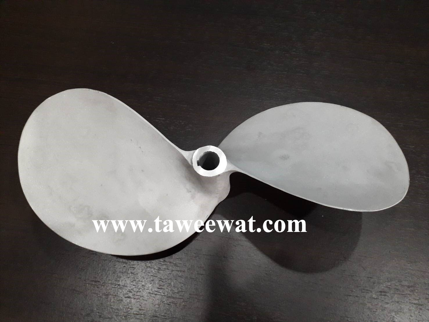 ใบพัดเรือขนาด 14 นิ้ว Taweewat Propeller size 14″  รูปที่ 1