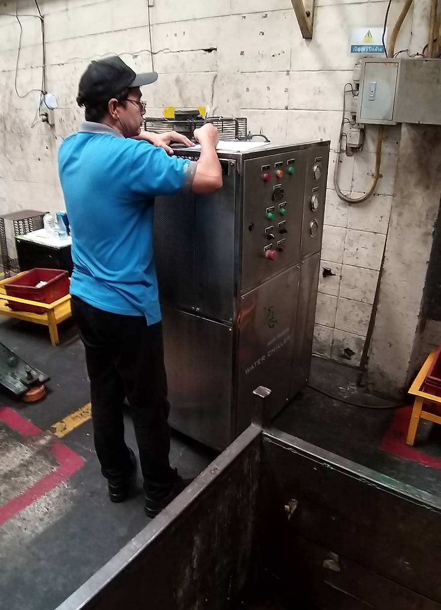 ชิลเลอร์ 10 ตันมือสอง water chiller 10 ton   Second hand รูปที่ 6